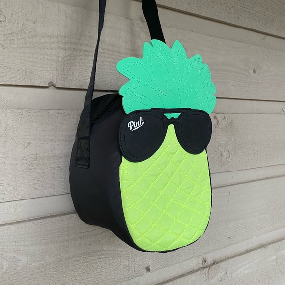 Victoria’s Secret Pink Pineapple Cooler - Picture 4 of 6